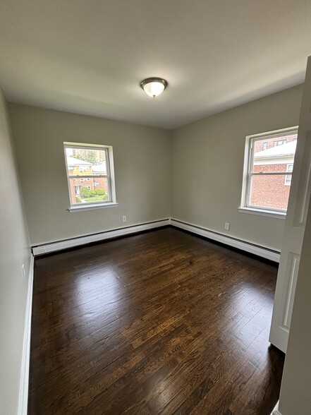 23C - 111 Lincoln Ave