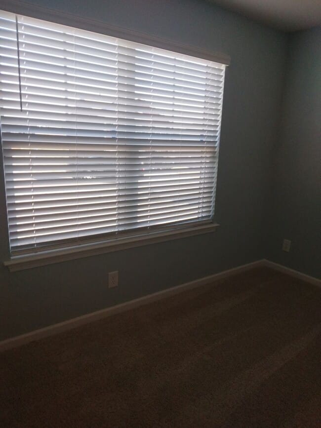 Building Photo - Single Family Home in Talbott, TN