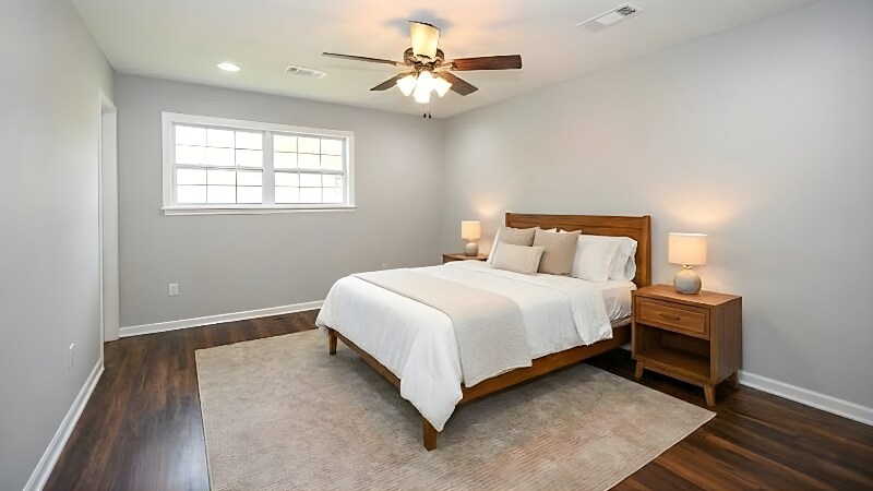 Building Photo - 3834 Cambridge St