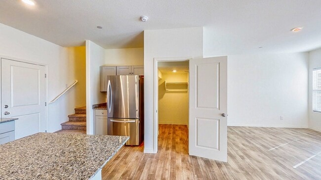 Building Photo - Cozy 2-story, 3BR 2BA townhome in a new community in North Las Vegas.