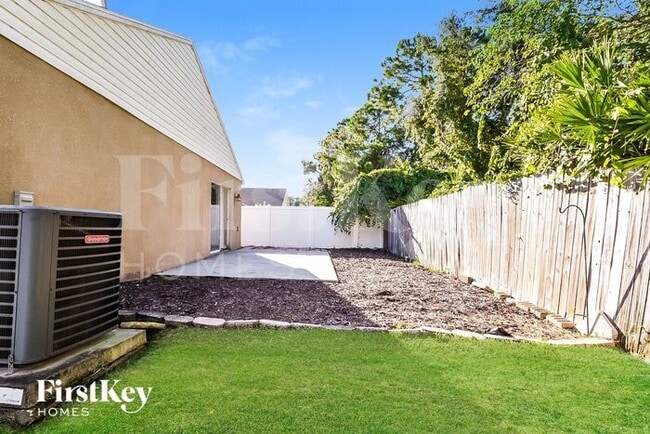 Building Photo - 100 Gleason Cove