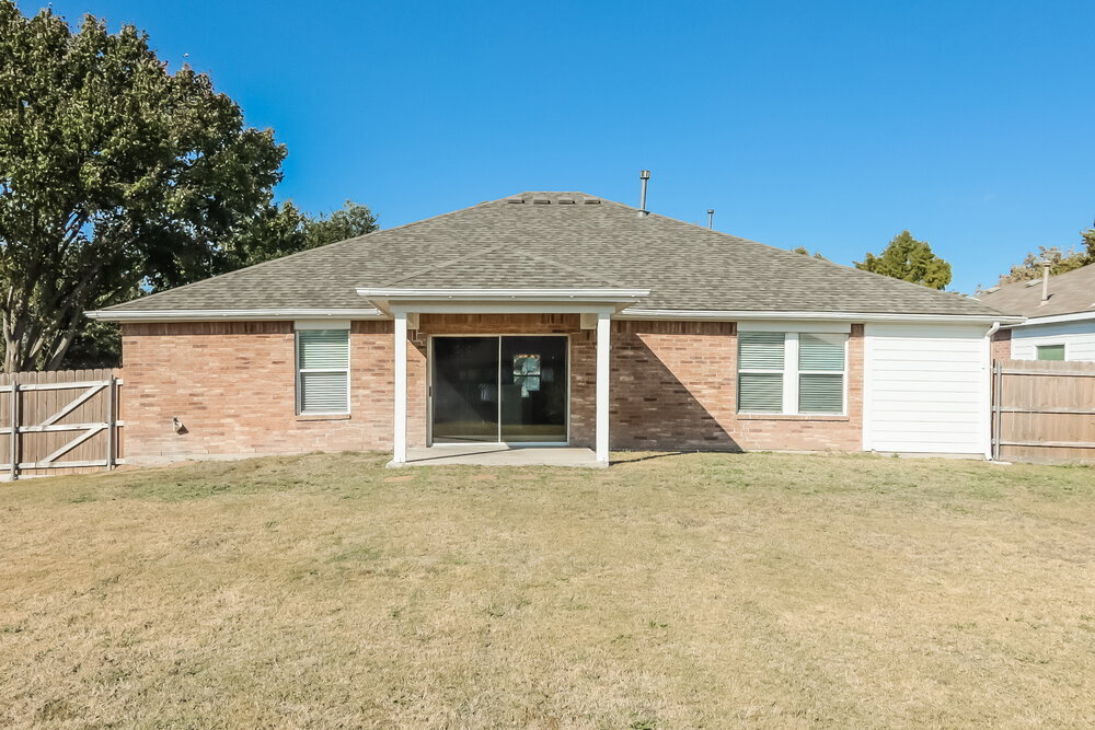 Building Photo - 131 Freedom Trl