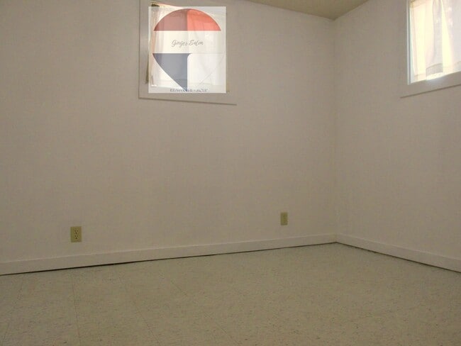 Building Photo - Charming 3Bed, 2Bath for Rent