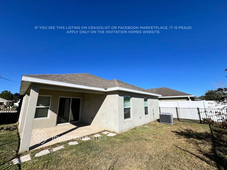 Building Photo - 5450 NW Pine Trail Cir