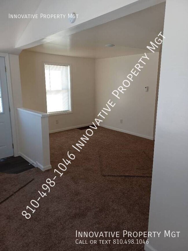 Building Photo - Adorable 3-bedroom home with lots of NEW! ...