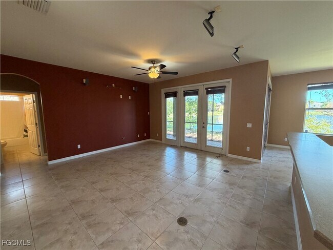 Building Photo - 16511 Whispering Trace Ct