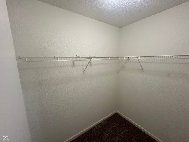 Building Photo - 8125 Maple Stream Ln