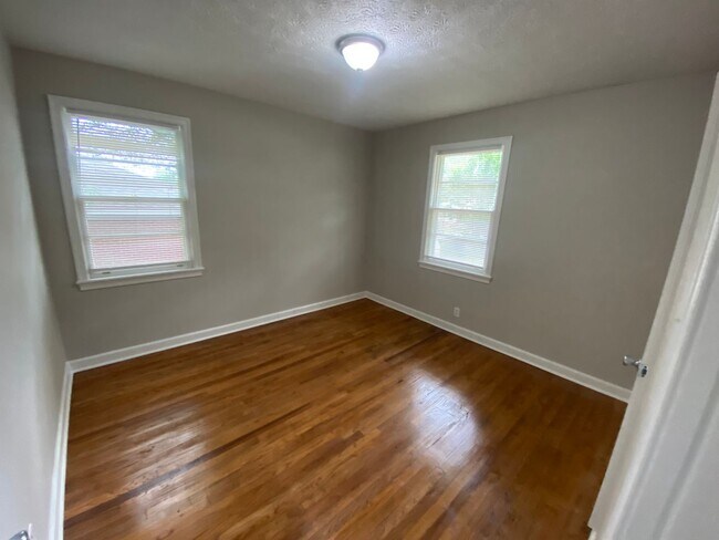 Building Photo - ***AVAILABLE NOW - TOTAL ELECTRIC - 3 Bedroom / 1 Bathroom Home for Rent in Columbus, GA***