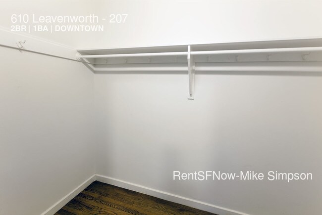 Building Photo - 610 Leavenworth St