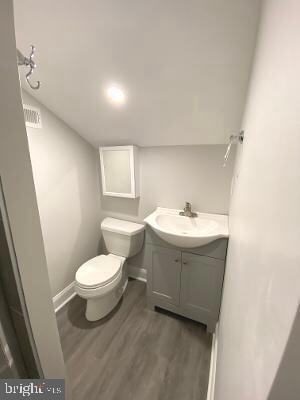 Building Photo - 4670 Umbria St