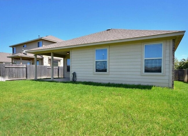 Building Photo - 1437 April Meadows Loop