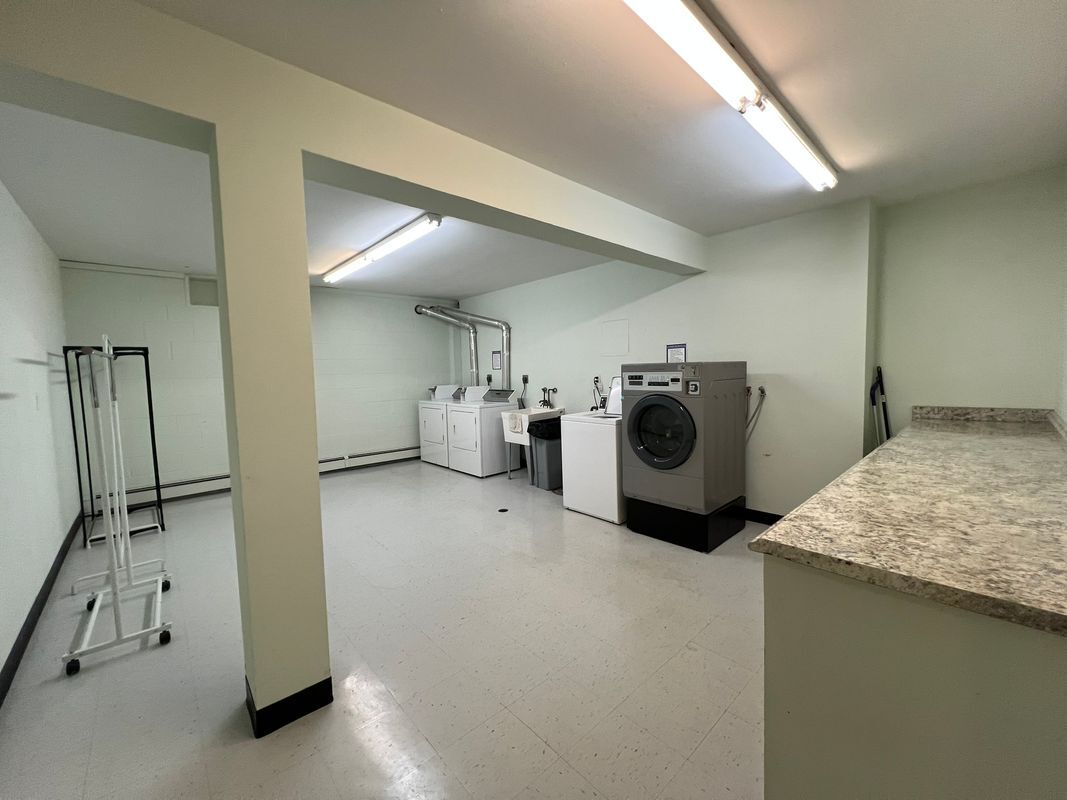 Building Photo - 255 Elmwood Ave