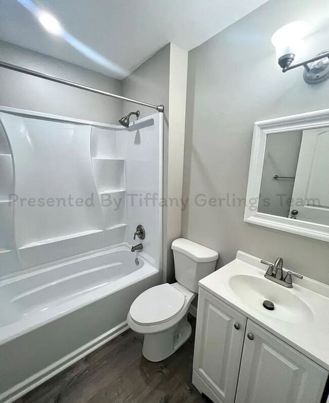 Building Photo - Beautifully Renovated Home on Corner Lot w...