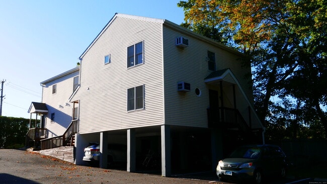 Primary Photo - 75 Fairfield Ave