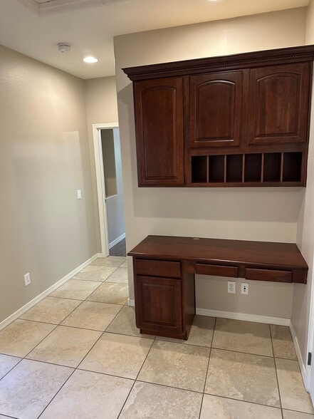 Building Photo - 6771 W Miner Trail