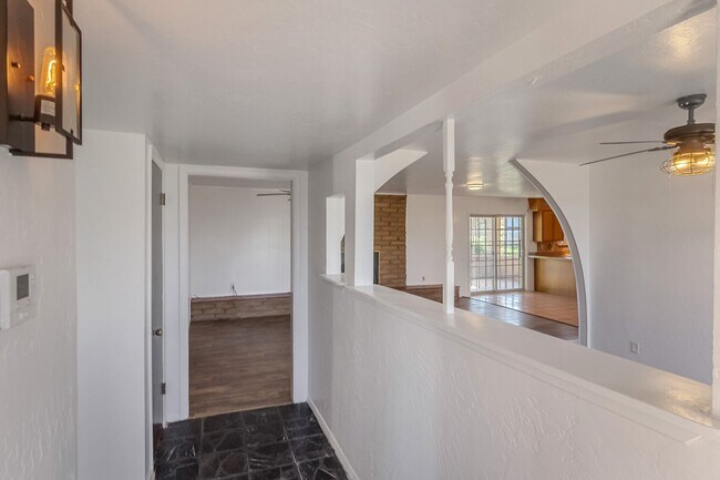 Building Photo - 3025 W Ohara Rd