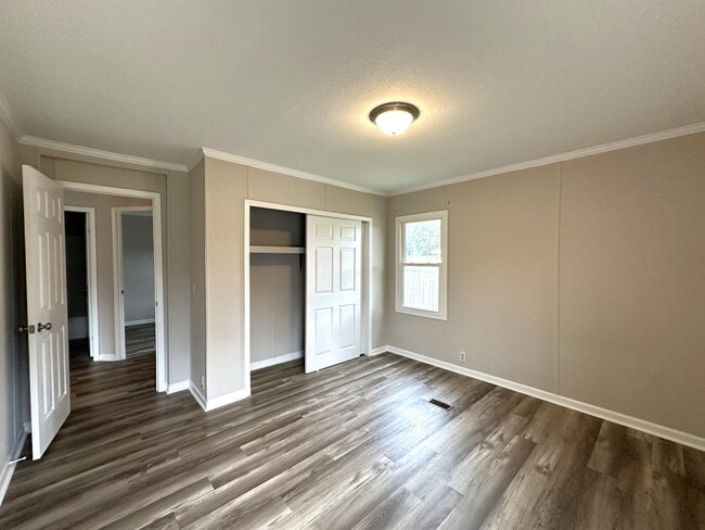 Building Photo - 4625 Canary Way