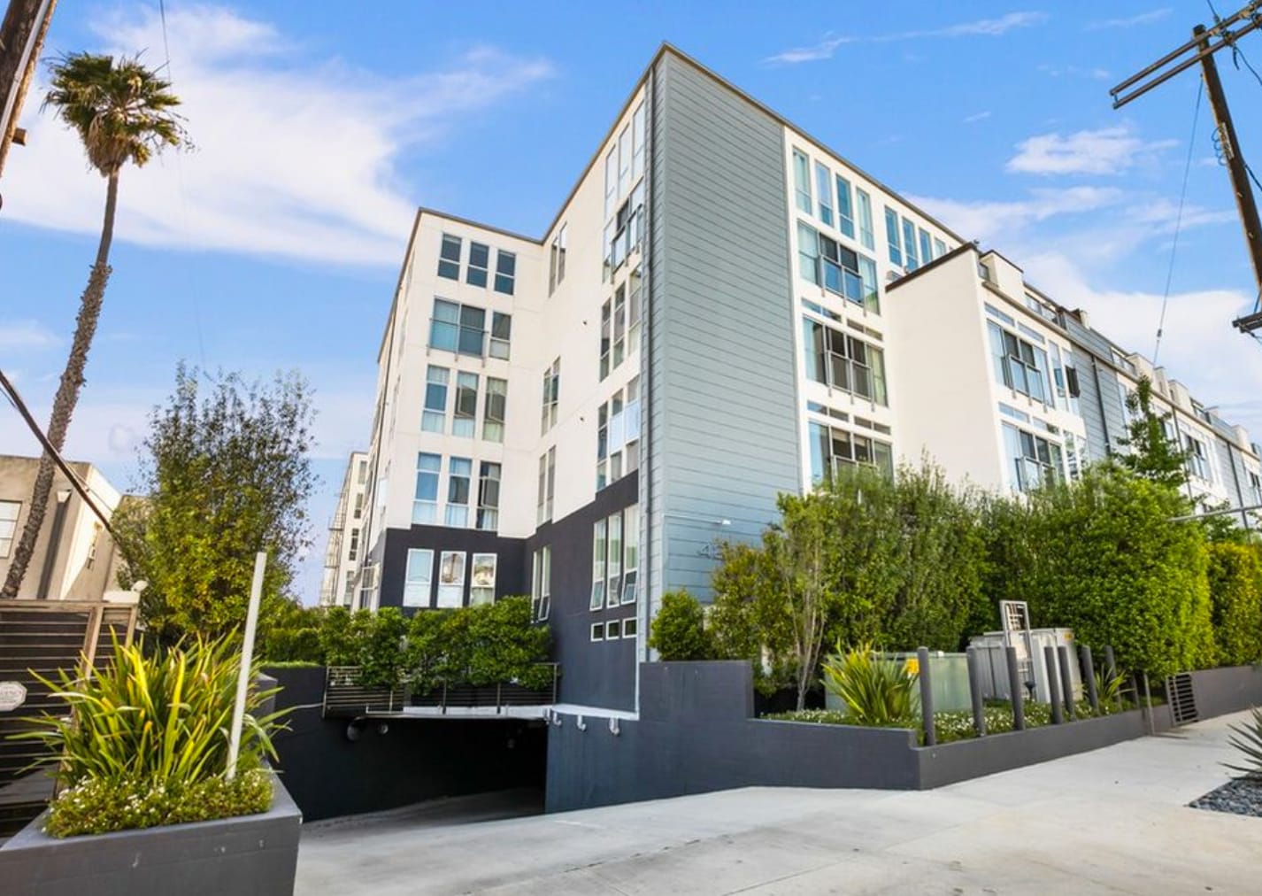 Building Photo - 4215 Glencoe Ave