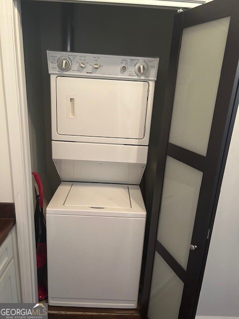 Building Photo - 269 N Hull St