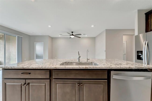 Building Photo - 5210 Grove Mill Loop