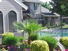 Building Photo - Bridgeview Apartments