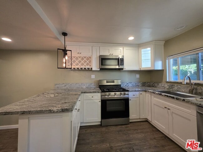 Building Photo - 375 N Avenue 52