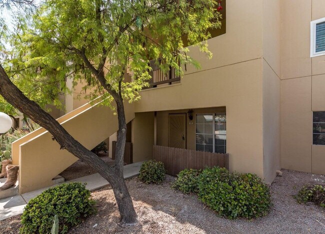 Building Photo - 500 N Gila Springs Blvd