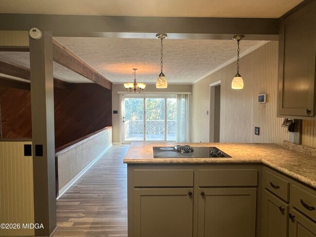 Building Photo - 1943 Northbrook Ave