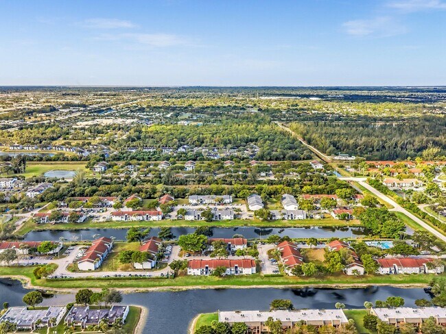 Building Photo - 1163 Lake Terry Dr