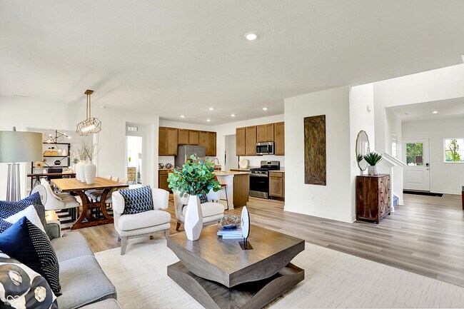 Building Photo - 16826 Sherwin Ct