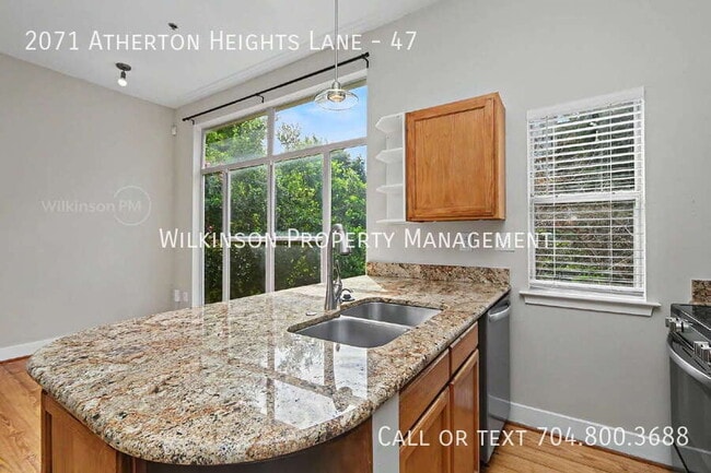 Building Photo - 2071 Atherton Heights Ln