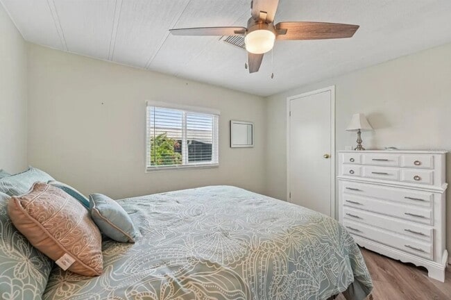 Building Photo - 106 Lazy River Rd