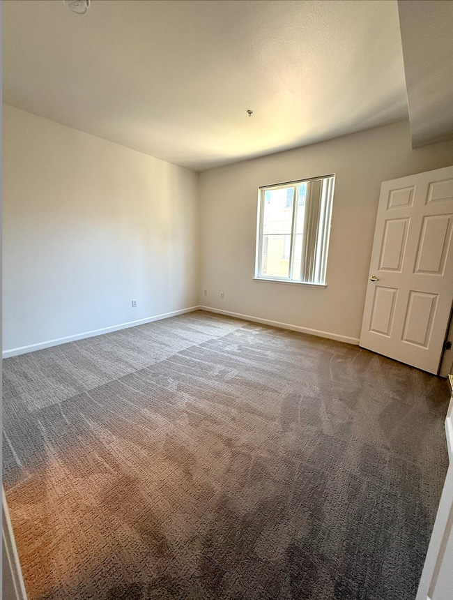 Building Photo - Parc Crossing 1 Bed 1 Bath Unit in Mountai...