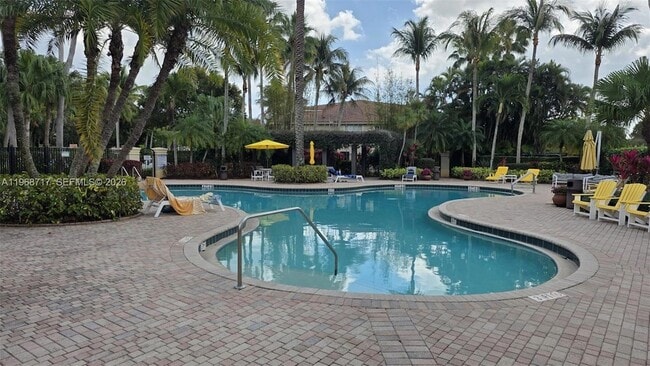 Building Photo - 15065 Michelangelo Blvd