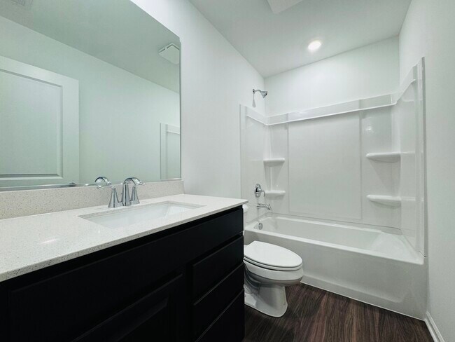 Building Photo - 25660 W Yorkshire Dr