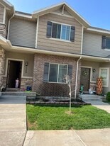 Building Photo - 490 E 700 S