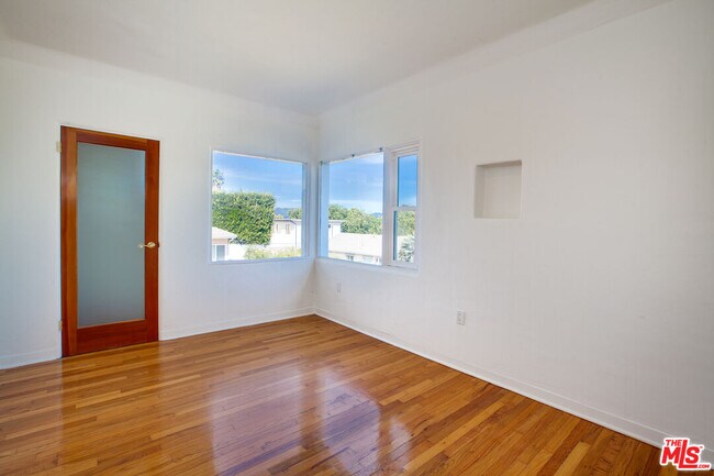 Building Photo - 2534 7th St