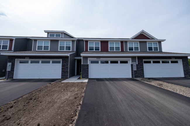 Building Photo - 16415 Jaffna Pl