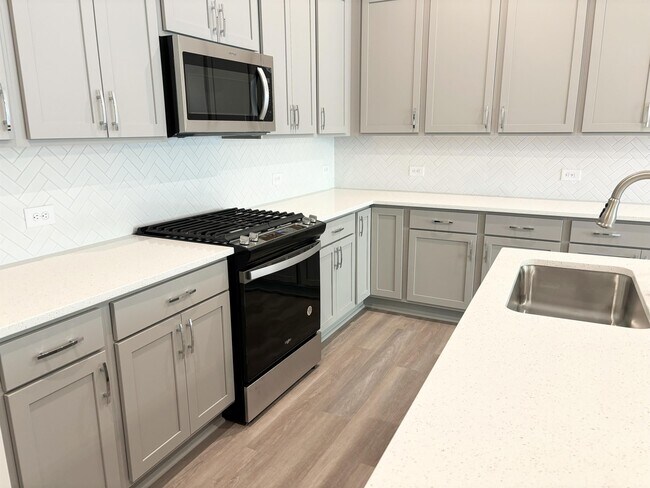 Building Photo - 781 Stickley Oak Way