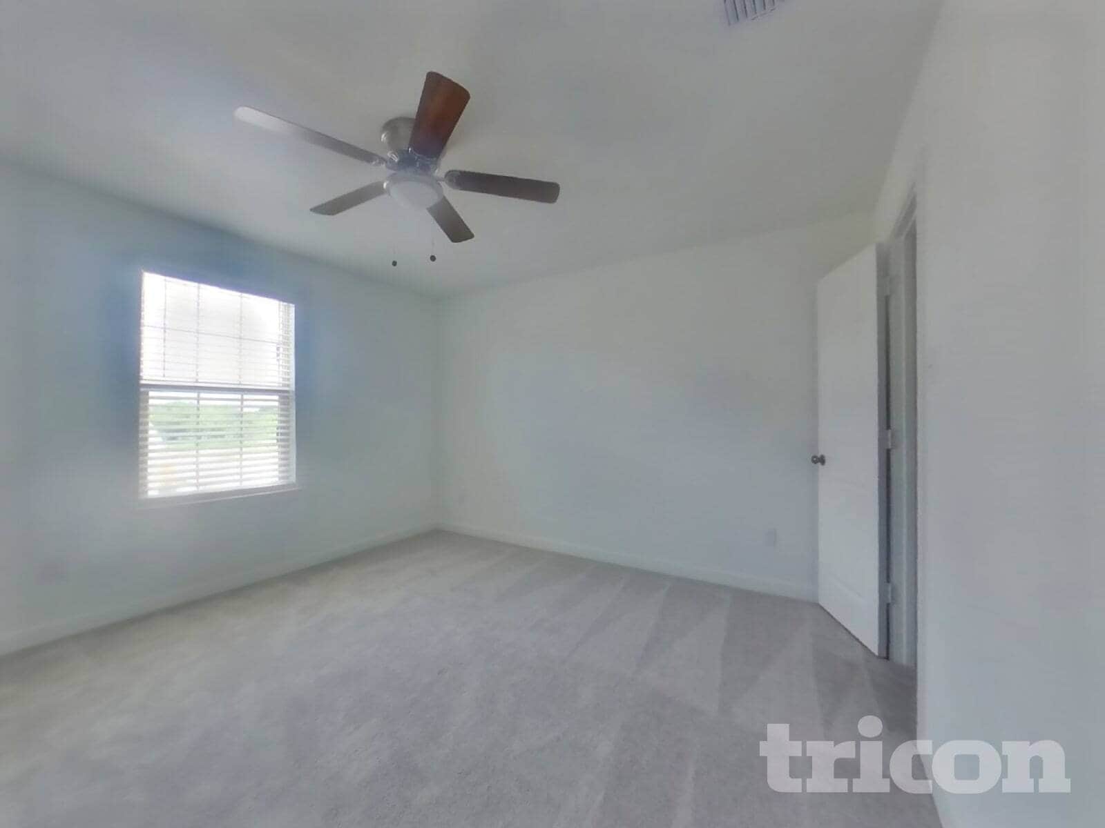Building Photo - 2701 Brushy Lk Dr