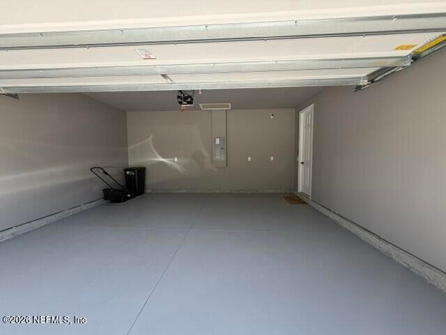 Building Photo - 915 Cedar Slough Dr