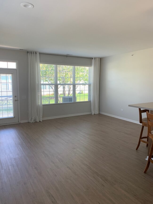 Building Photo - 13585 Yellow Pine Dr