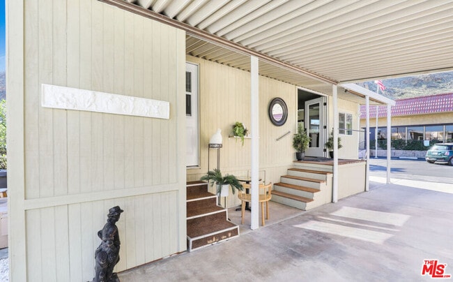 Building Photo - 69333 E Palm Canyon Dr