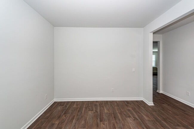 Building Photo - 4 Bedroom, 2.5 Bathroom Home in Carolina Groves - Moncks Corner