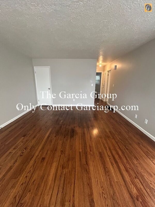Building Photo - 3423-3435 SE 78th Ave