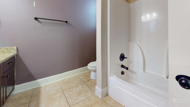 Building Photo - 8614 Crenshaw Dr
