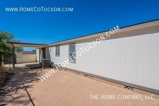 Building Photo - 2628 N Fontana Ave