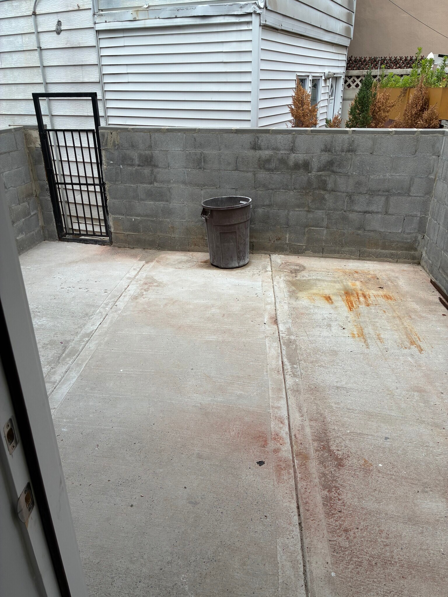 Building Photo - 1745 W Passyunk Ave