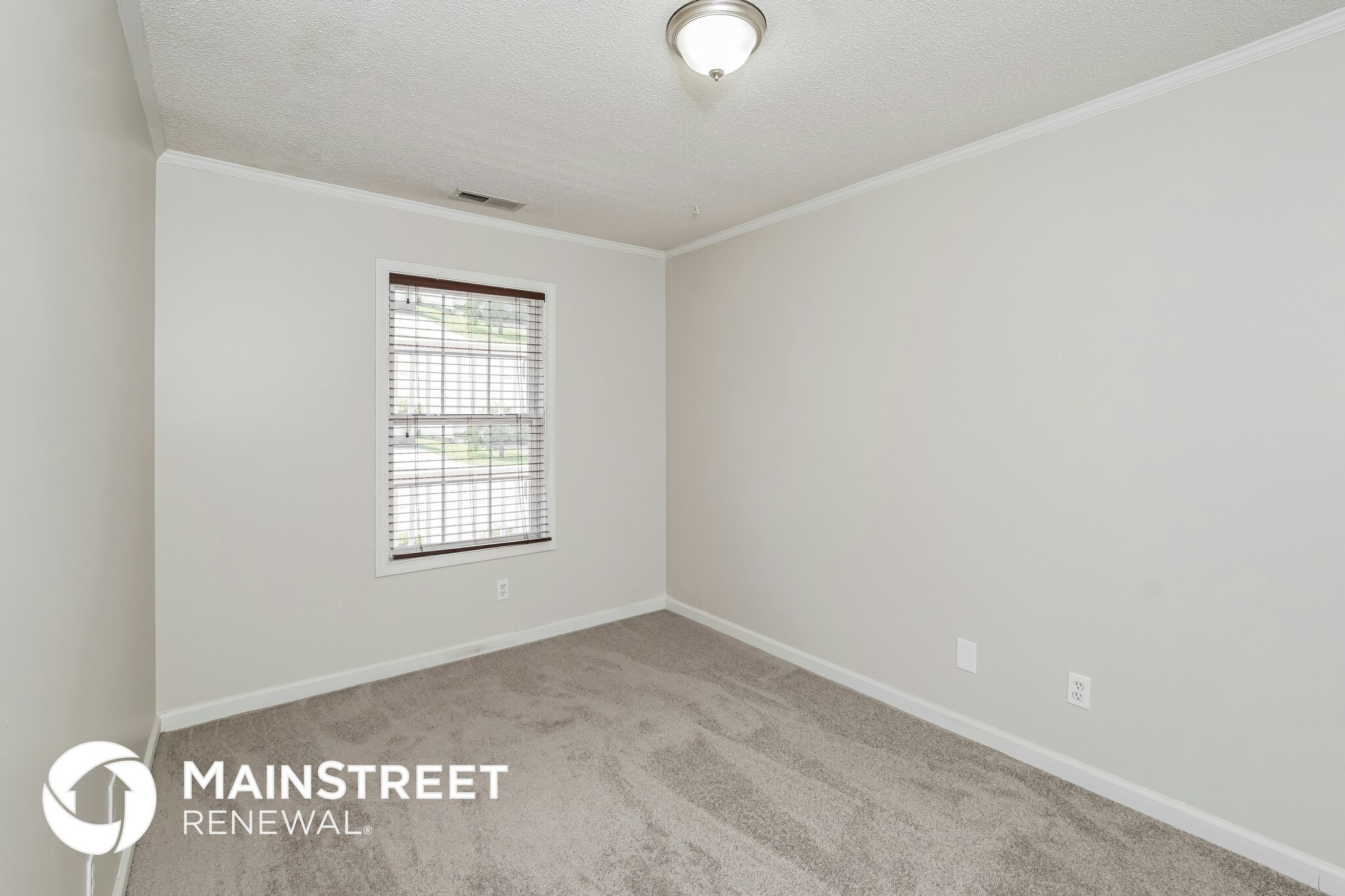 Building Photo - 1724 Del Monte Way