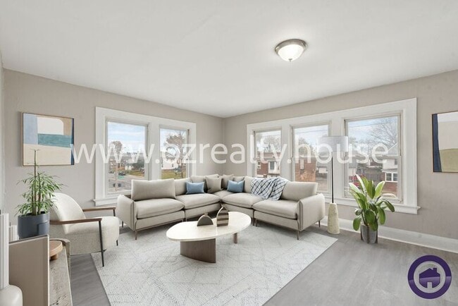 Building Photo - 3241 Cherry St